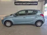 Hyundai i20 1,2 78HK 5d - 3
