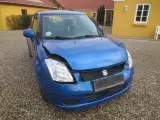 Suzuki Swift 1.3 i Årg 2007. Skadet front.   - 3