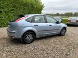 Ford Focus 1,6 Trend 100 - 4