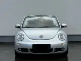 VW New Beetle 1,9 TDi 105 Highline Cabriolet - 2