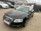 Audi A6 2,4 V6 Avant Multitr. - 2