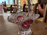 Glaskål med håndtag i Bøhmisk krystal
