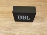 JBL GO1 (Den første)