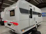 2024 - Hobby De Luxe 460 SFf   Sønderjyllands aut. HOBBY forhandler. Midter-placeret dobbeltseng! NU PÅ LAGER TIL OMGÅENDE LEVERING ! - 3