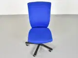 Efg kontorstol med blåt xtreme polster og sort stel - 5