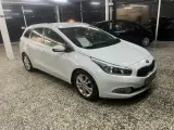 KIA CEED 1.6 CRDI Premium Stationcar  - 4