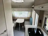 2022 - Dethleffs C'joy 460 LE   Rigtig fin og let Rejsevogn med enkelsenge fra Hinshøj Caravan A/S - 2