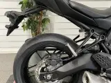 Yamaha MT-07 Tech Black - 3