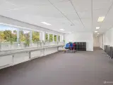 Lagerlejemål med moderne faciliteter - 3