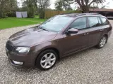 Skoda Octavia 1.6 Tdi Aut Model 2014.  - 2