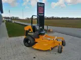 Hustler Z Diesel 60 - 2