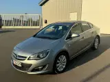 Opel Astra 1,6 T 170 Cosmo - 3