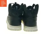 Vintersneakers fra Nike (str. 41) - 3