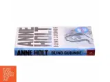Blind gudinde af Anne Holt (f. 1958-11-16) (Bog) - 2