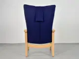 Farstrup hvile-/lænestol med mørkeblå polster og nakkepude. - 5
