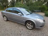 Opel Vectra 2.2 i DiRECT 4 D År 2005 - 4