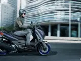 Yamaha X-Max 300 - 4
