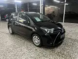 Toyota Yaris 1.5 hybrid e-cvt automatgear - 2