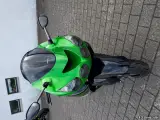 Kawasaki ZZR 1400 - 4