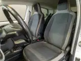 VW e-Up!  Style - 5