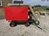 - - - Løvsugervogn - 4