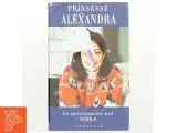 Prinsesse Alexandra : en portrætsamtale med Ninka (Bog) - 3