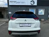 Mitsubishi Eclipse Cross 2,4 PHEV Invite CVT 4WD - 5