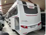 2023 - Dethleffs Pulse Classic T 7051 EB   Luksuriøs camper med enkeltsenge og stor garage - 3