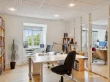 Charmerende kontorlejemål i hjertet af København K - 3