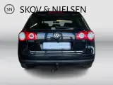 VW Passat 2,0 TDi 140 Highline Variant - 4