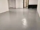 100 m2 lager / værksted med kontor køkken og wc - 2
