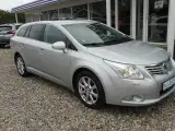 Toyota Avensis 2,2 D-4D 150 T3 stc. - 2