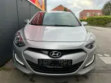 Hyundai i30 1,6 CRDi 110 Comfort Eco - 5