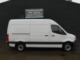 Mercedes-Benz Sprinter 317 2,0 CDI A2 H2 RWD 9G-Tronic 170HK Van Aut. - 2