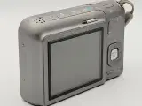 ⭐️· Digitalkamera: HP Photosmart R827 - 3