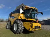 New Holland CR9090 SLH 4WD - 2