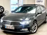 VW Passat 2,0 TDi 240 R-line Variant DSG 4Motion - 4