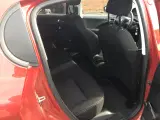 Peugeot 208 I - 5