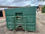 - - - Korncontainer - 2