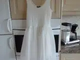 Hvid kjole