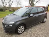 Citroen C4 1.2 i 130 Hk År 2015 Nysynet.  - 2