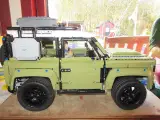 Lego: Land Rover Defender - 2