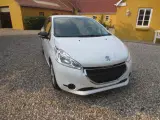 Peugeot 208 1.0 VTi År 2014. Km 123.  - 3