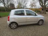 Kia Picanto 1.1 i Ny Tandrem.  - 4