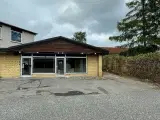 Lokaler til leje – Lyngevej 215. 3450 Allerød Klinik / Købmand / Butik / Bageri / Kontor / Lager - 2