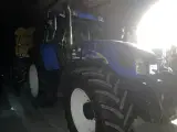 New Holland TVT 170 Kun kørt 6.200 timer. Meget velholdt traktor. - 2