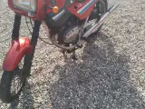 Motorcykel CZ 180