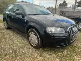 Audi A3 1,6 Ambiente Sportback - 2