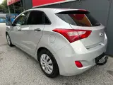 Hyundai i30 1,6 CRDi 110 Comfort Eco - 4