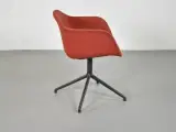 Muuto fiber loungestol i rød - 4
